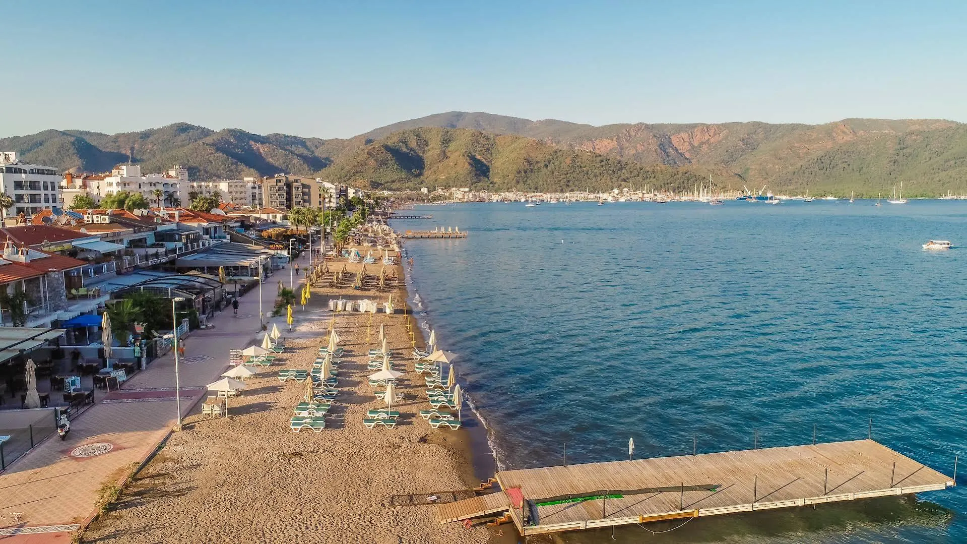 Hotel Marmaris Random Rooms By Lookbookholiday
